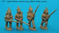 S77 - Saxon light infantry in advancing poses. Calfskin shako covers.