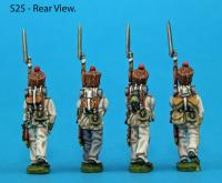 S25 – 4 Saxon grenadiers in march-attack poses. Calfskin shako covers.