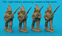 S76 - Four light infantry figures in advancing poses. Muskets at high porte.