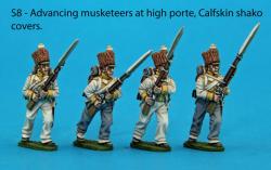 S8 – Advancing Saxon musketeers, muskets held at high porte, calfskin shako covers.