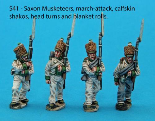 S41 - Four Saxon musketeers in march attack poses. Calfskin shako covers.