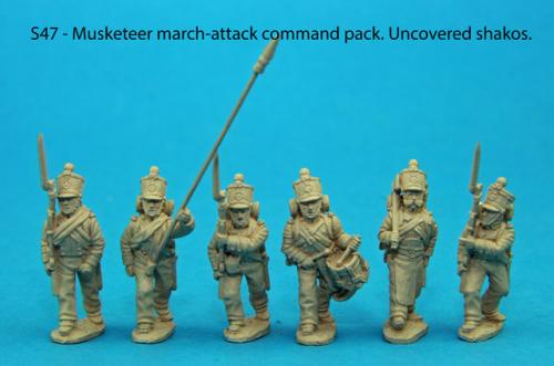 S47 - Command pack. Six figures; standard bearer and two NCO guards, drummer, sapper, senior NCO. Uncovered shakos.