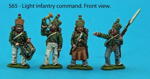 S65 - Four Light infantry figures. Command pack.